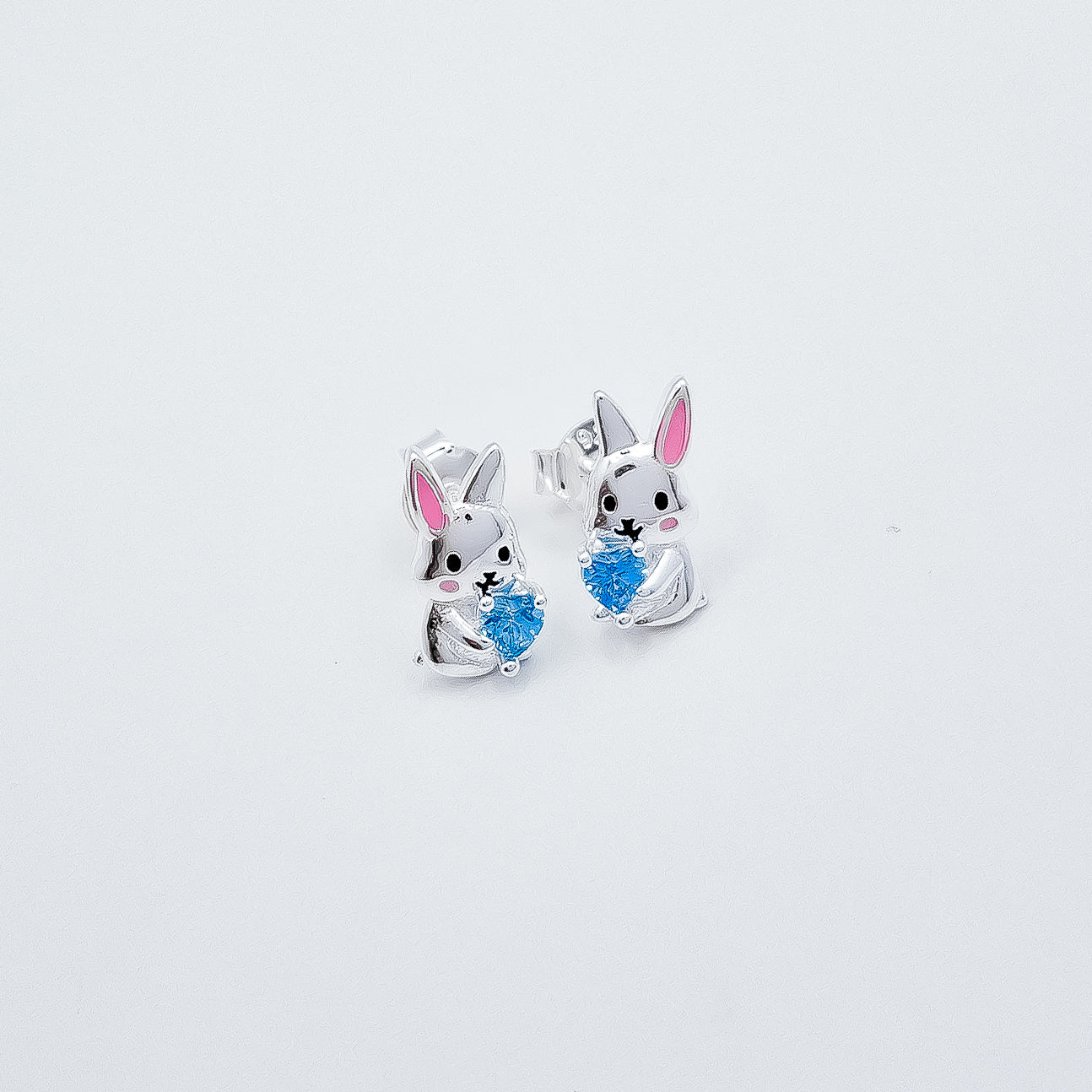 Arete Conejo Corazon Azul