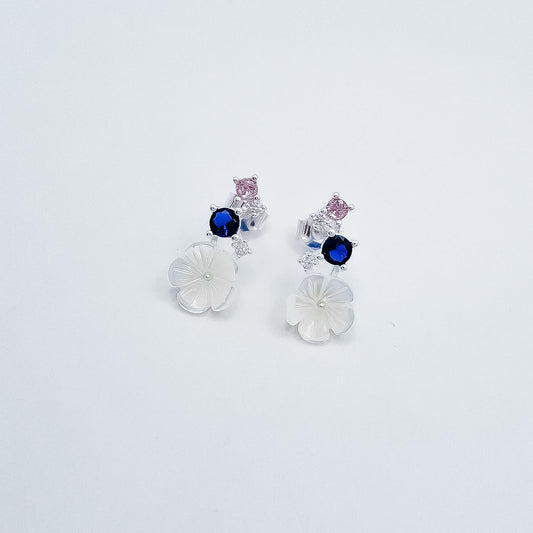 Arete Flor Madre Perla