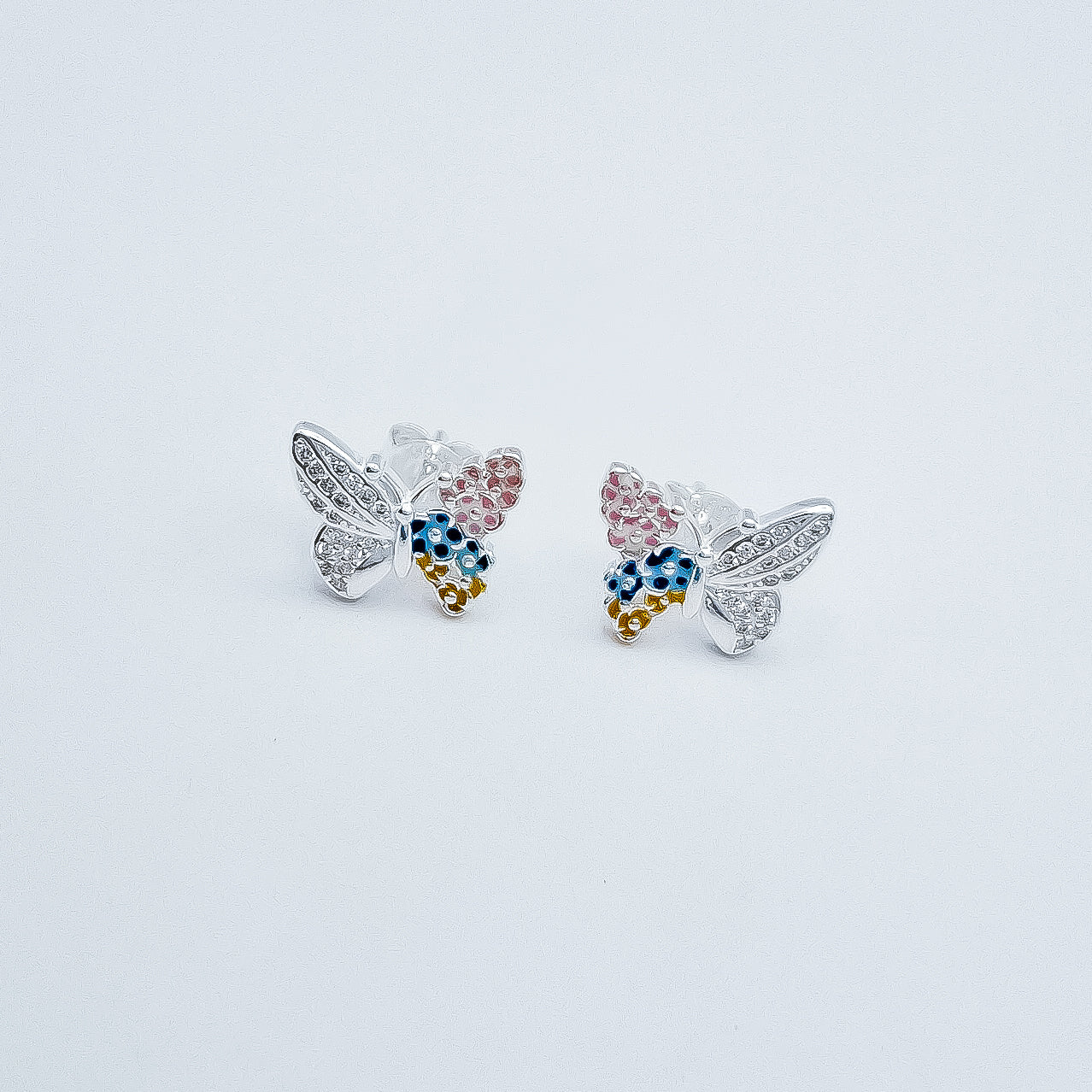 Arete Mariposa Esmalte