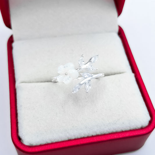 Anillo Zirconia Blanca Flor