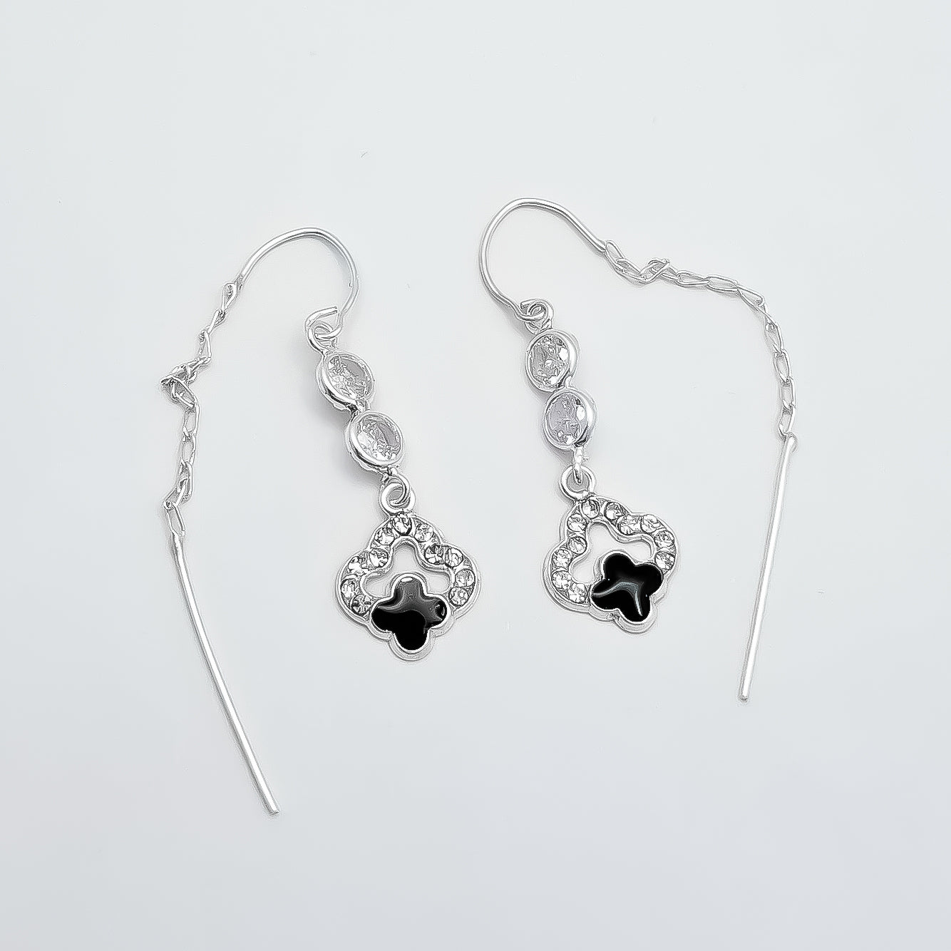 Arete Violador Van Negro