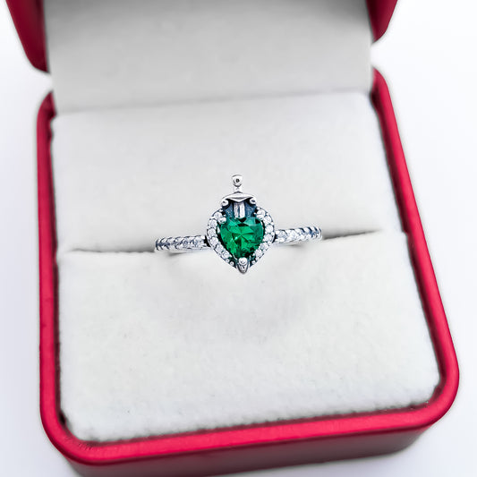 Anillo Espada Corazon Verde