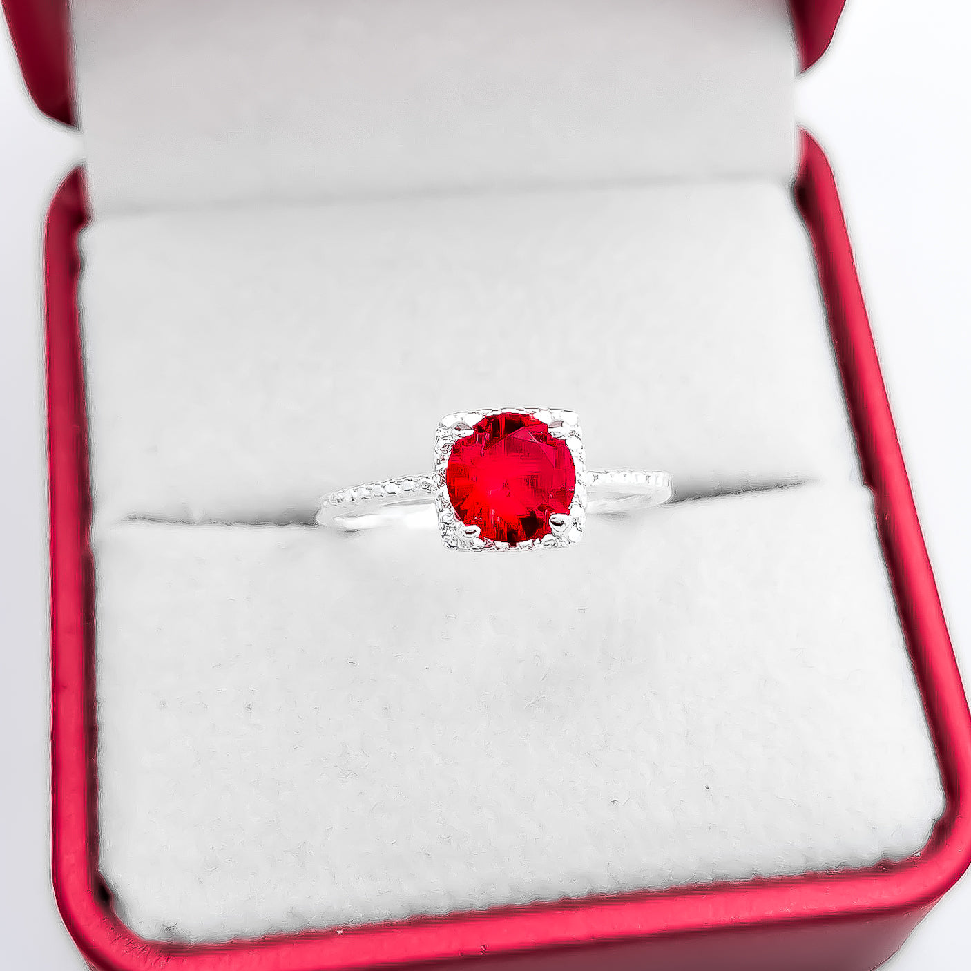 Anillo Cuadro Rojo