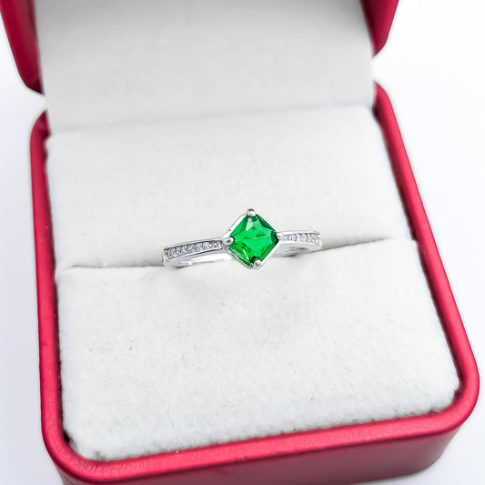 Anillo Rombo Zirconia Verde