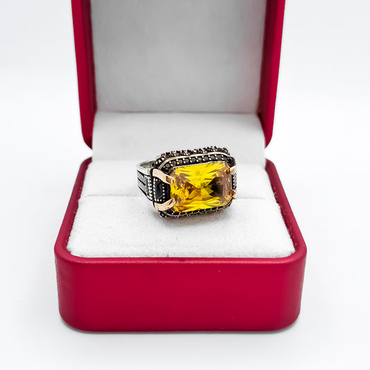 Anillo Amarillo Cuadro