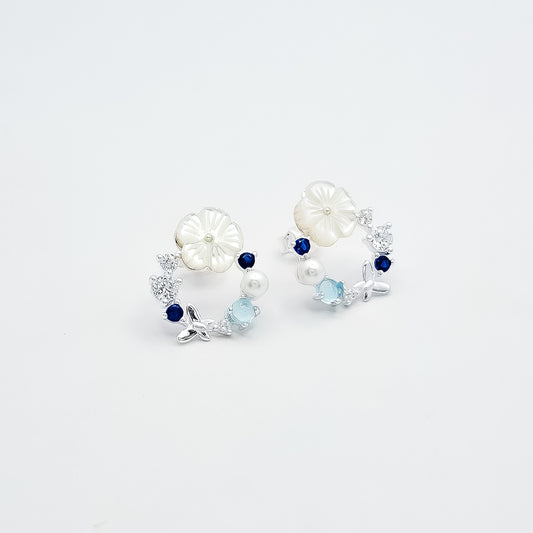 Arete Flor Blanca Zirconia