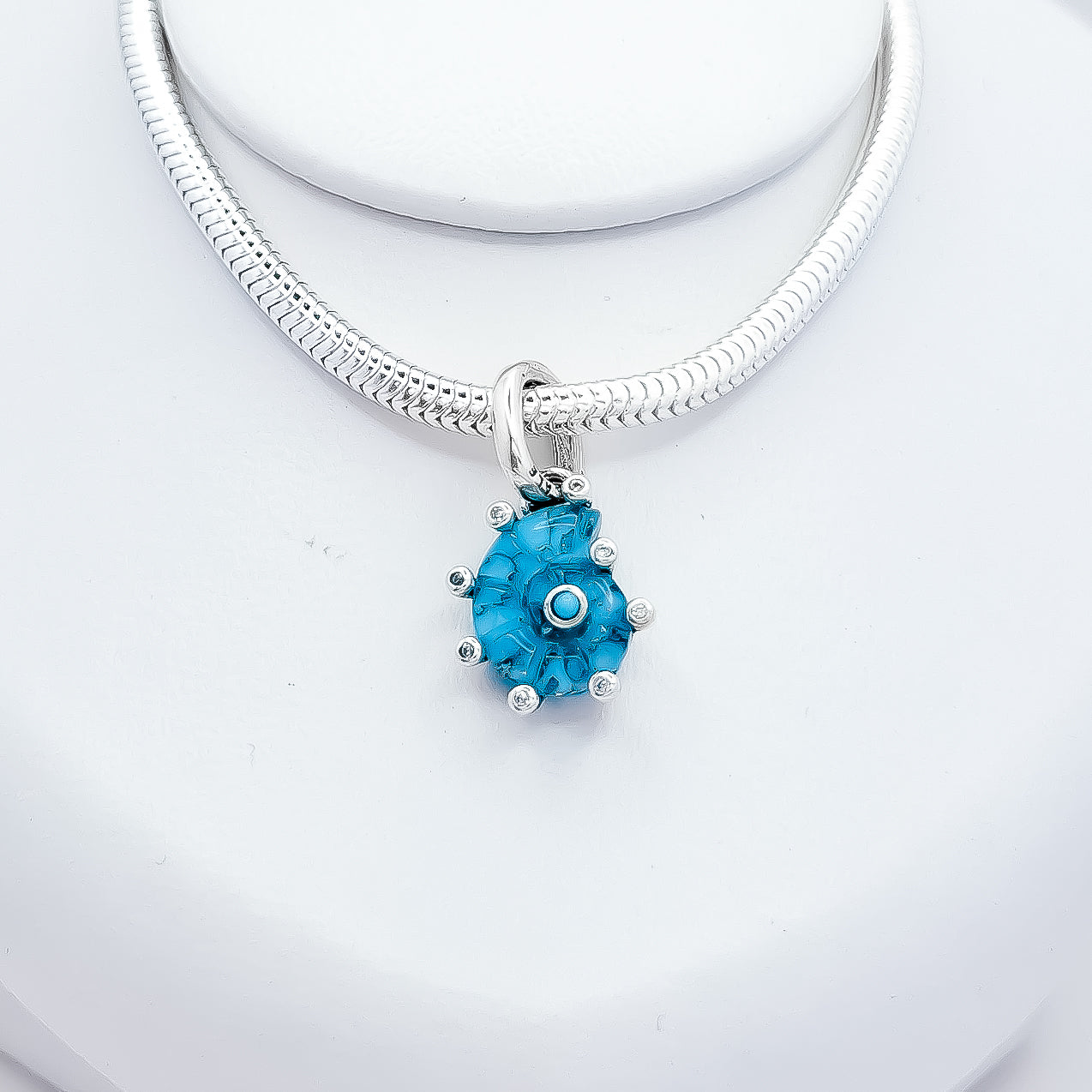 Charm Caracol Azul