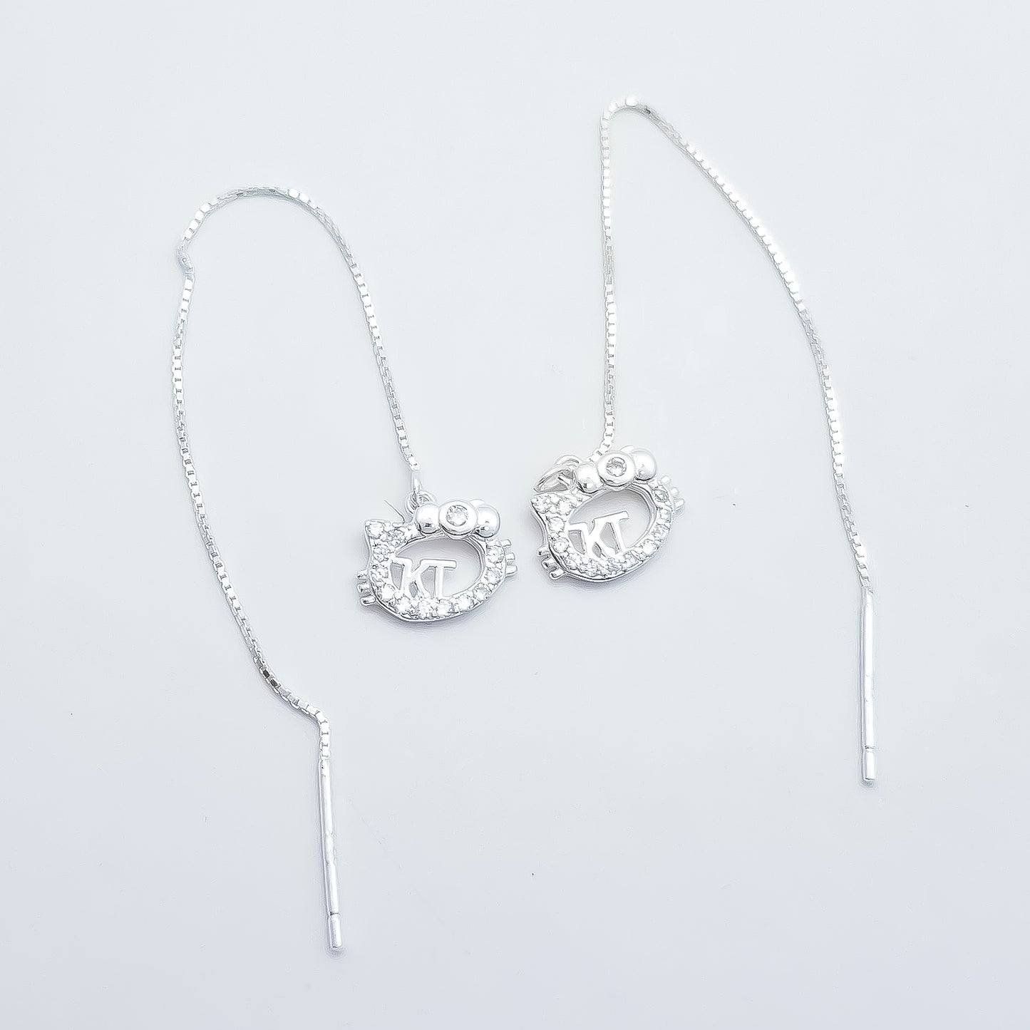 Arete Violador Kitty