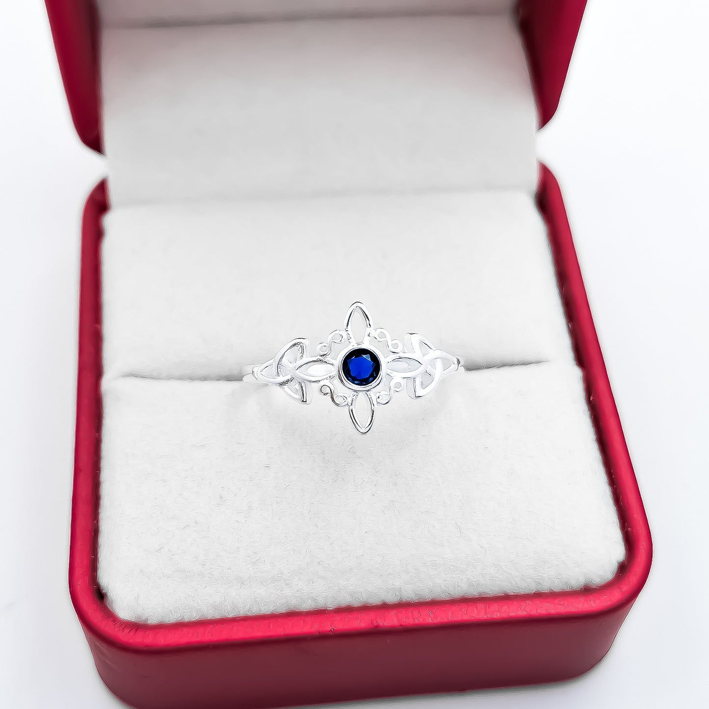 Anillo Nudo de Bruja Opalo Azul