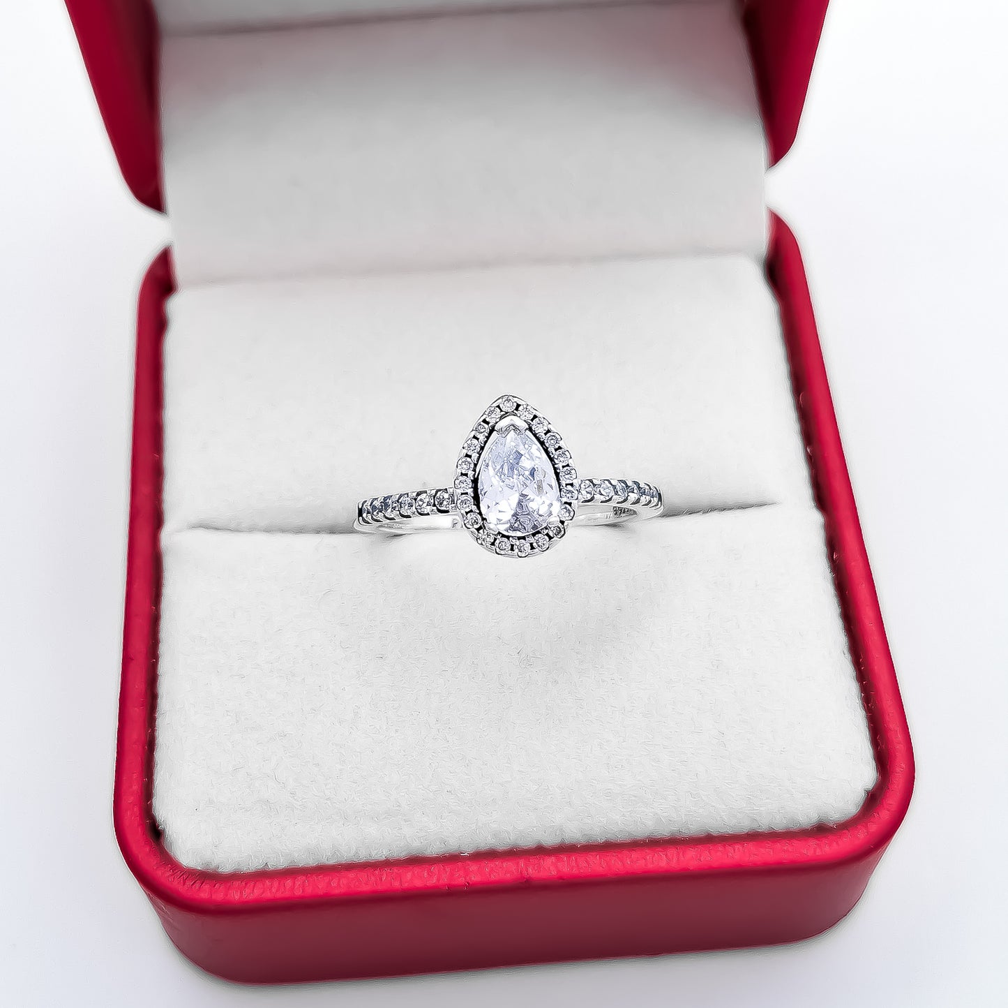 Anillo Gota Zirconia Blanca