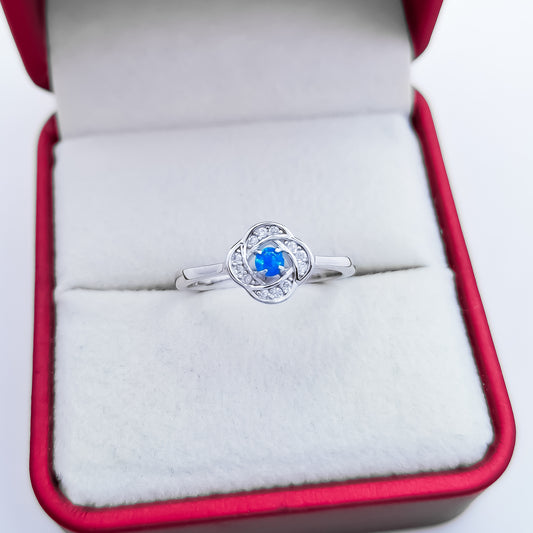 Anillo Opalo Flor Zirconia