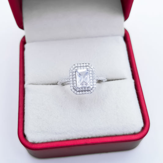 Anillo Cuadrado Zirconia