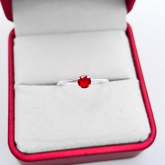 Anillo Solitario Rojo