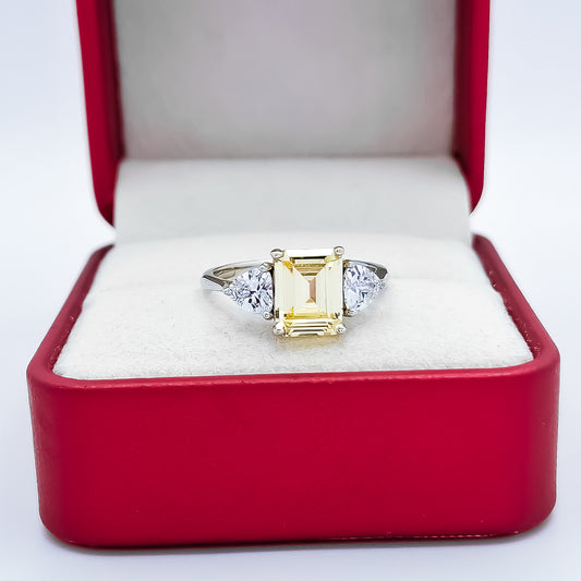 Anillo Zirconia Amarilla