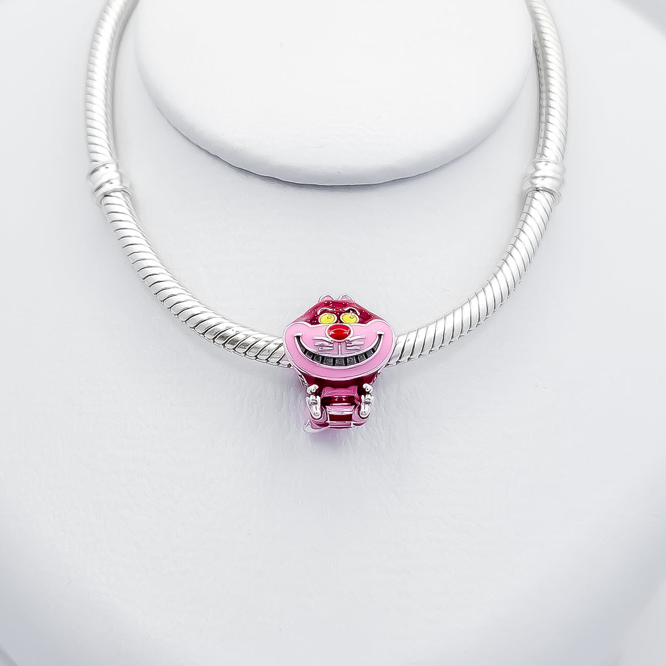 Charm Gato Sonriente