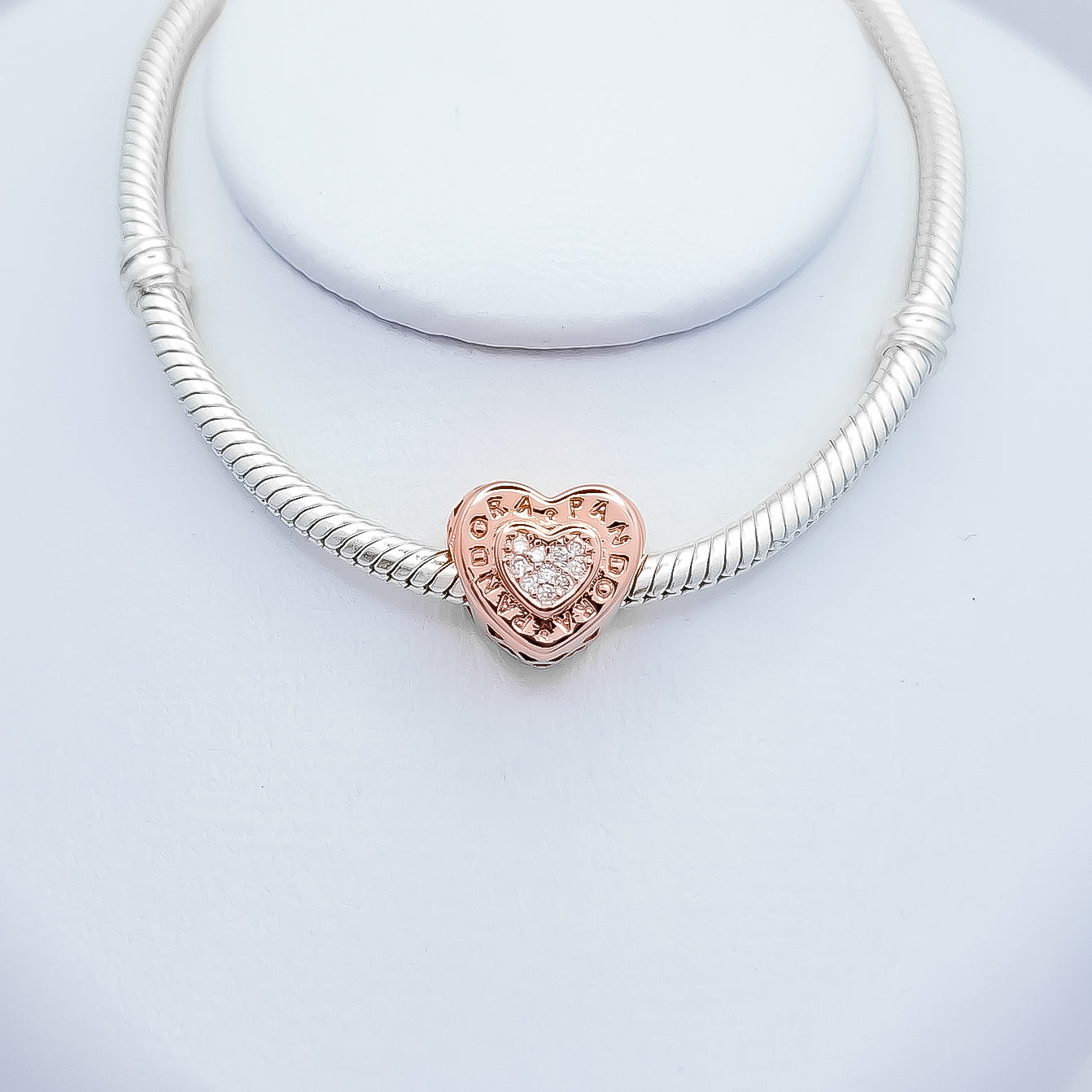 Charm Corazon Zirconia