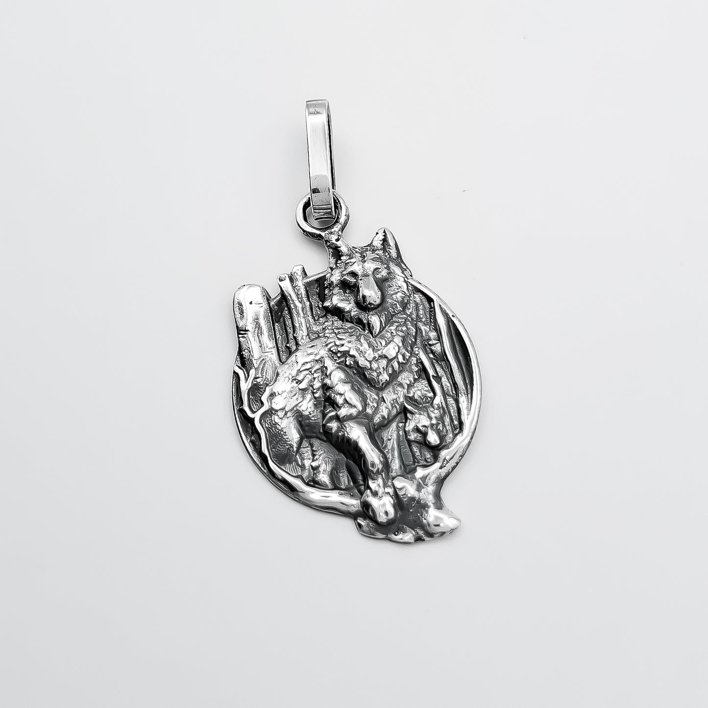 Dije Medalla Lobo Pavonado