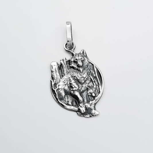 Dije Medalla Lobo Pavonado