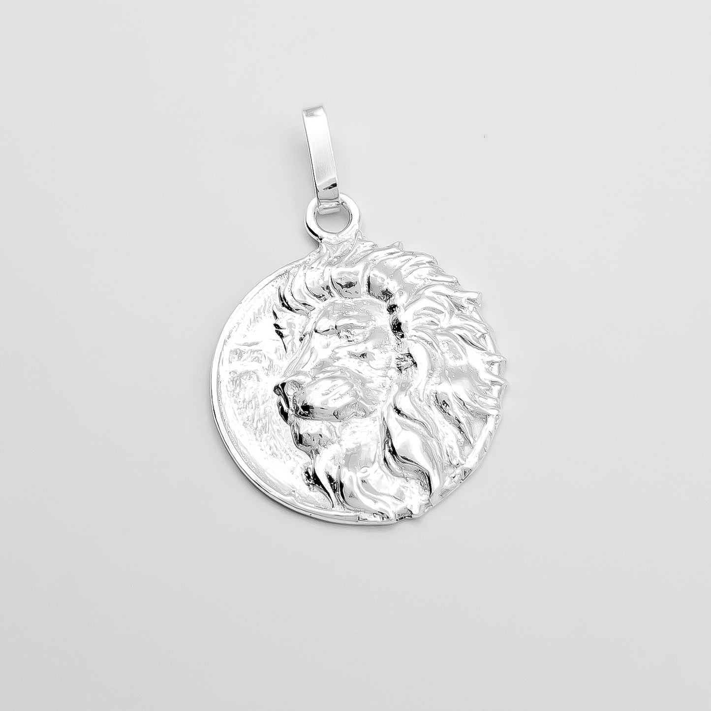 Dije Leon Medalla Blanco