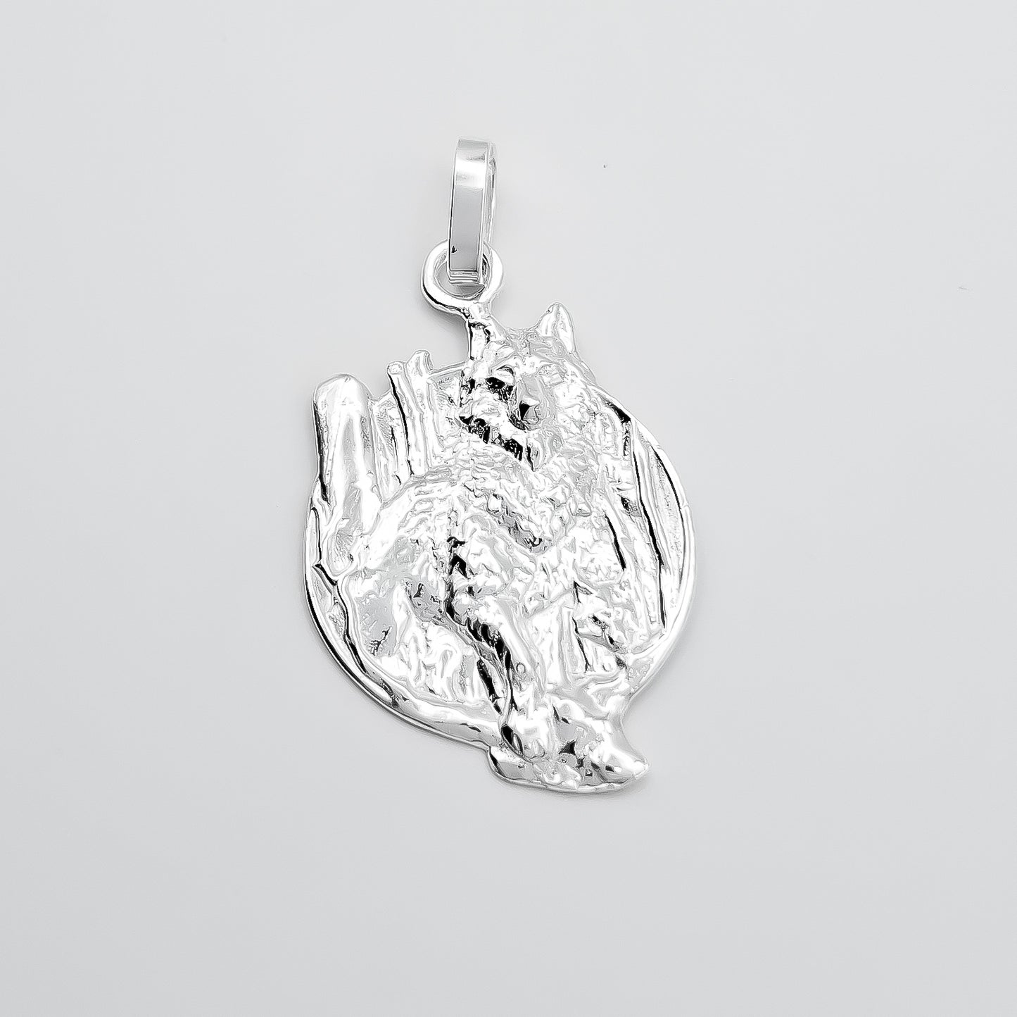 Dije Medalla Lobo Blanco