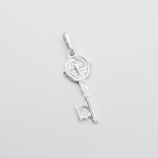 Dije Llave San Benito Chica
