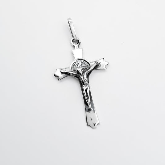 Dije Cristo San Benito Pavonado