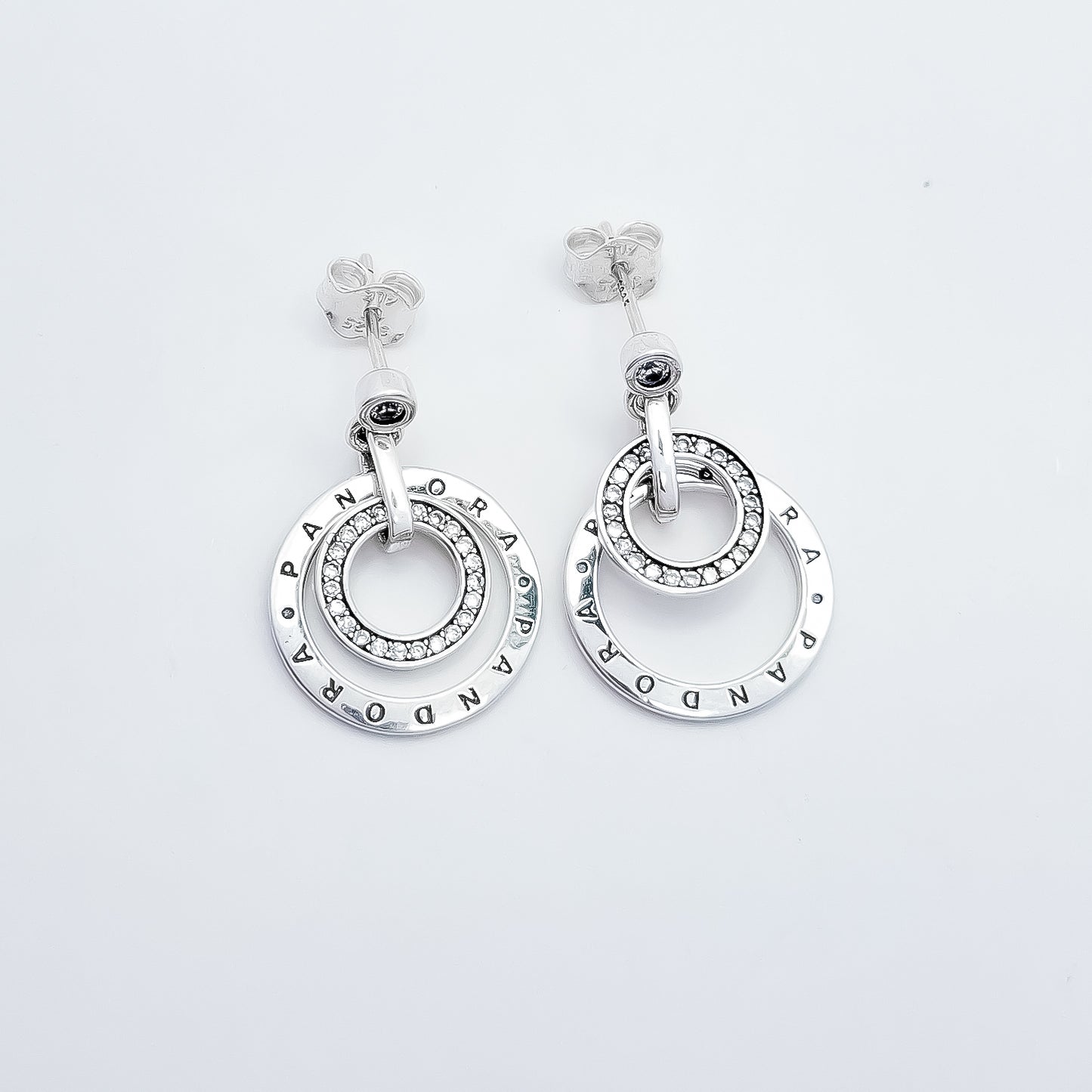 Arete Pan Zirconia