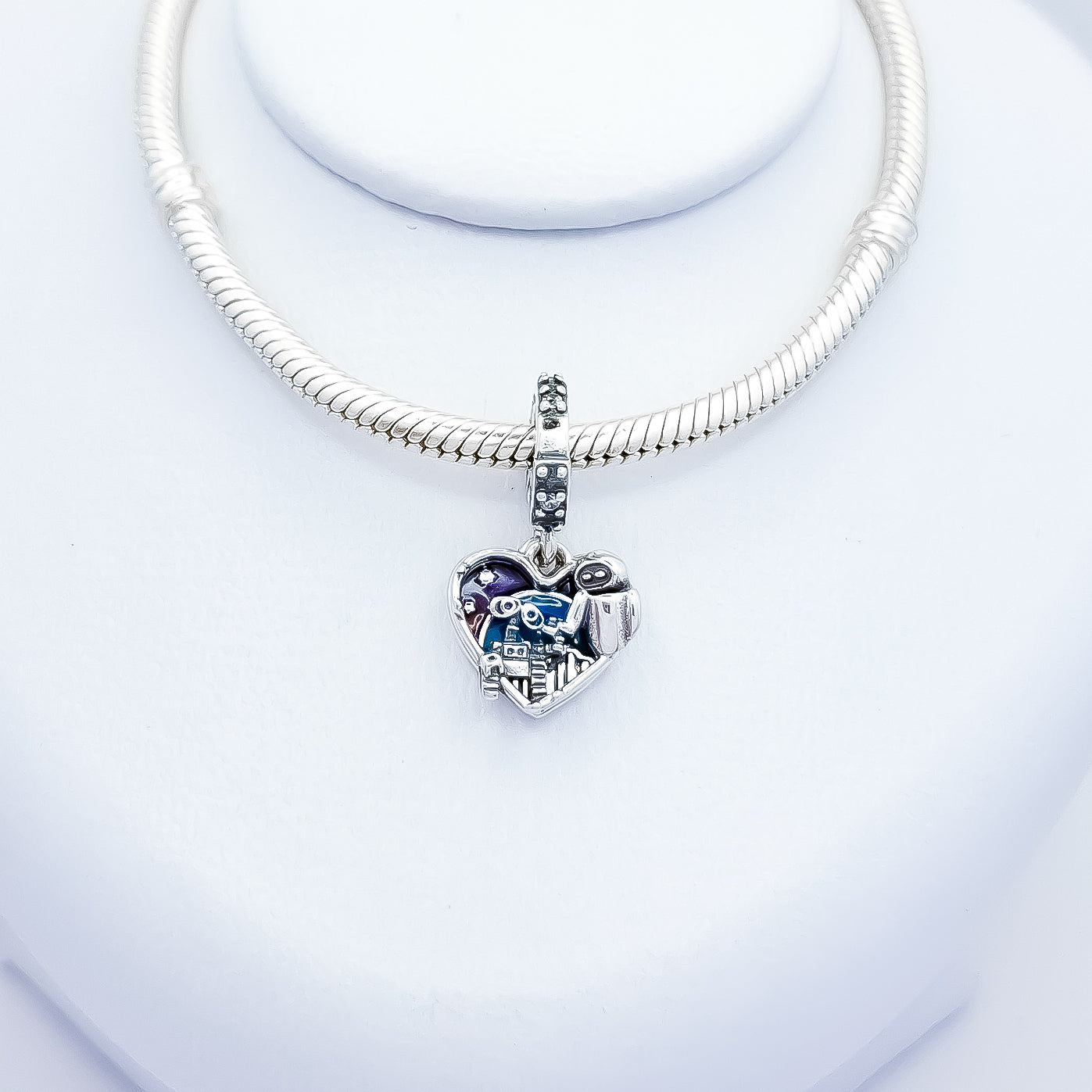 Charm Wall E Corazon