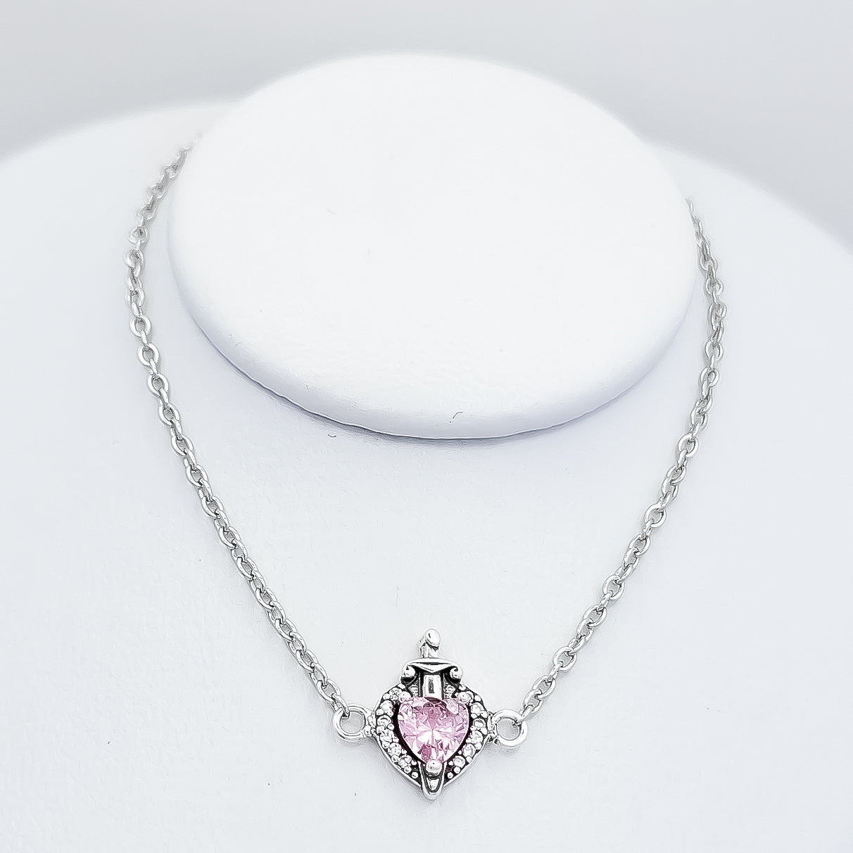 Pulsera Corazon Espada Rosa