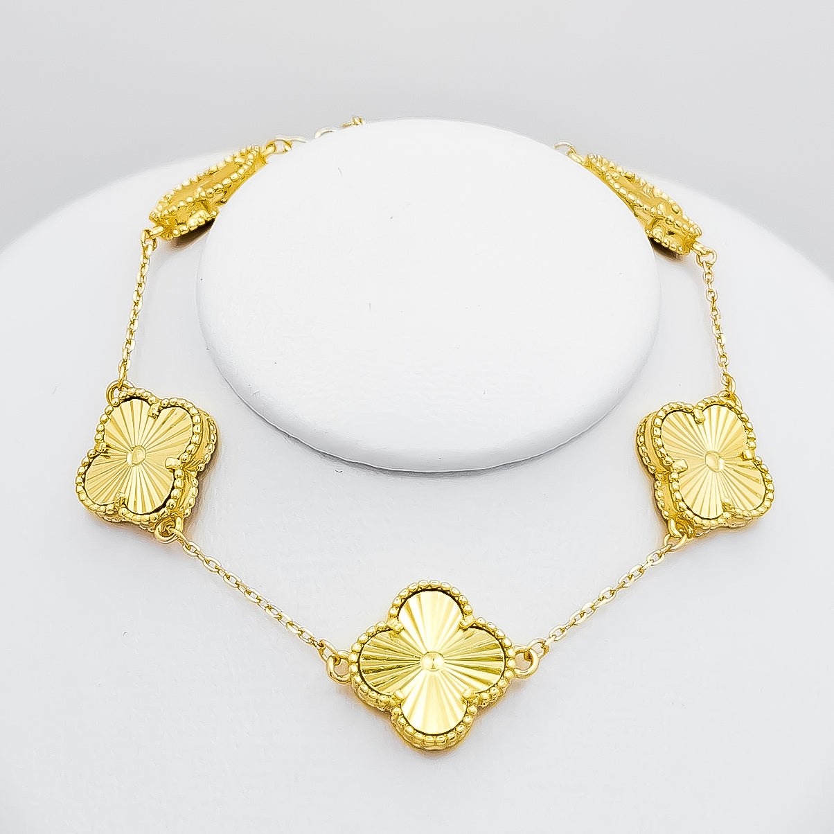 Pulsera Van Diamantada Dorada