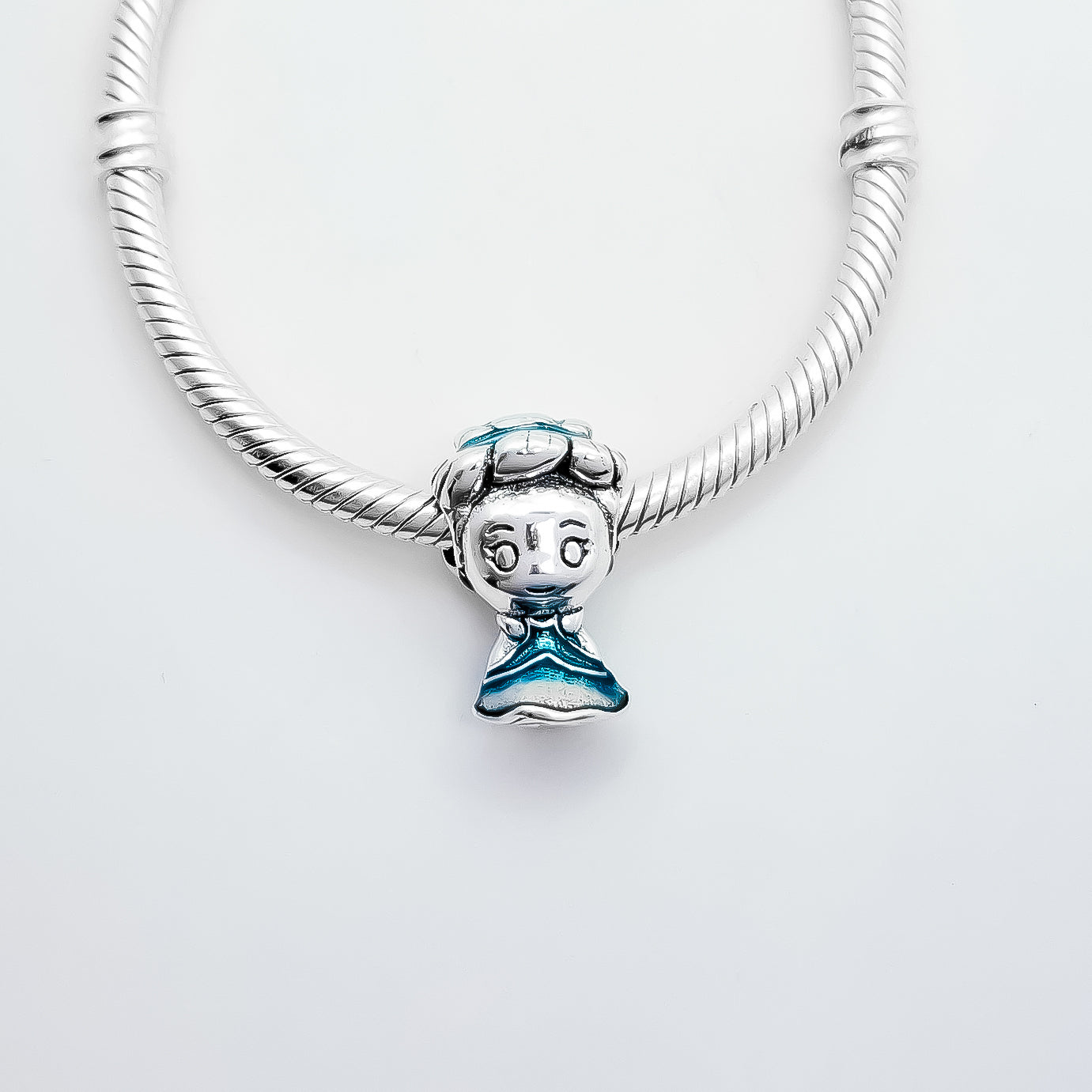 Charm Cenicienta