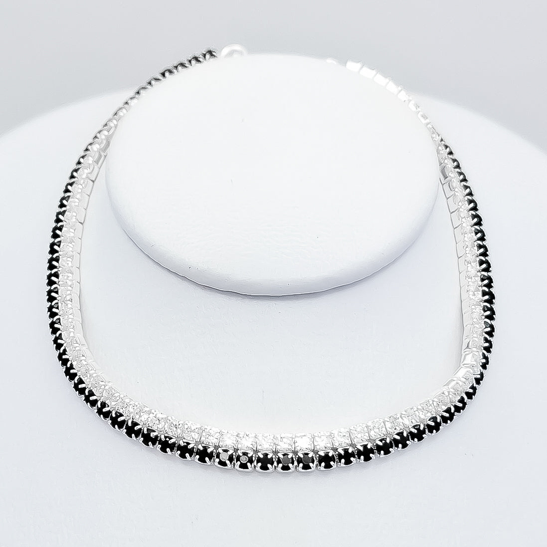 Pulsera Zirconia Negra Blanca