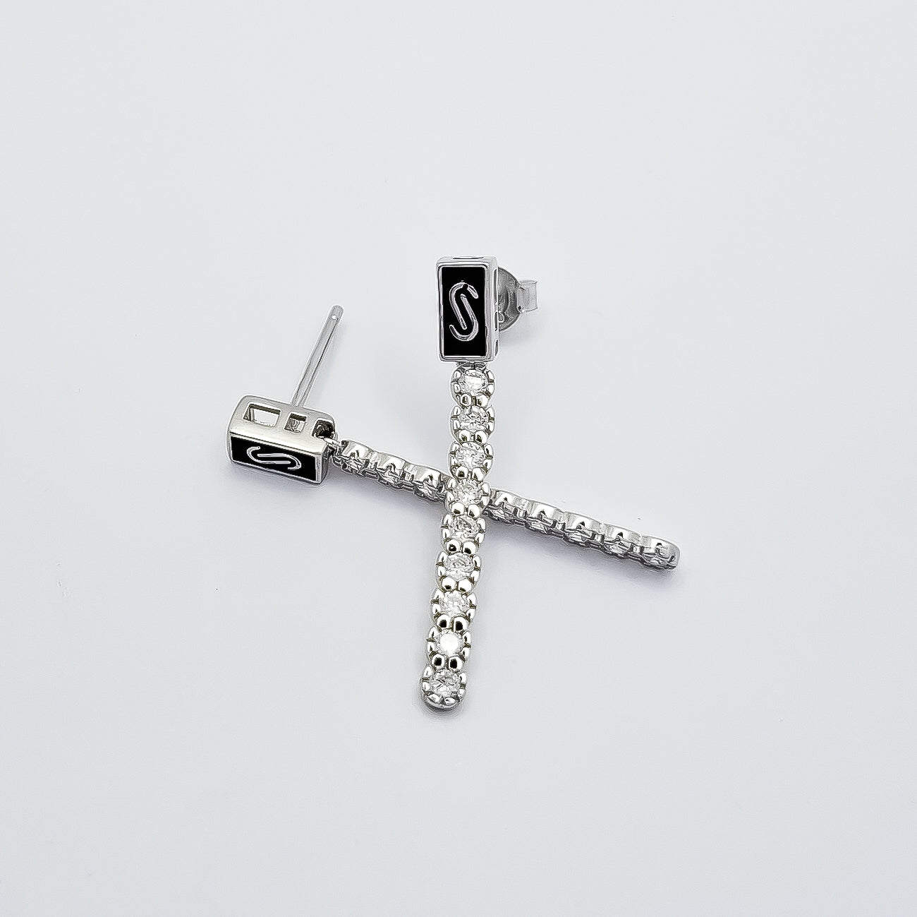 Arete Mona Largo