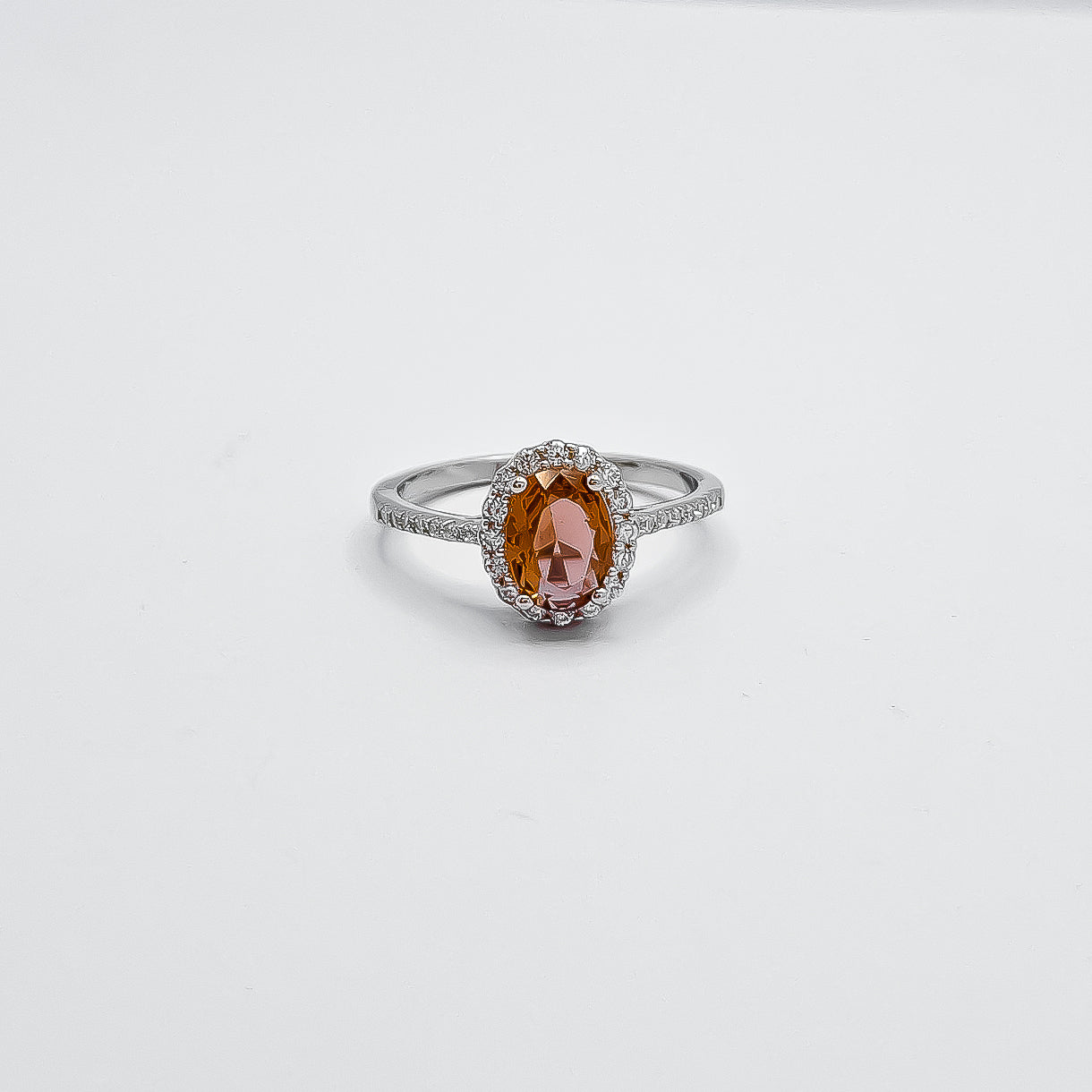 Anillo Ovalo Zirconia