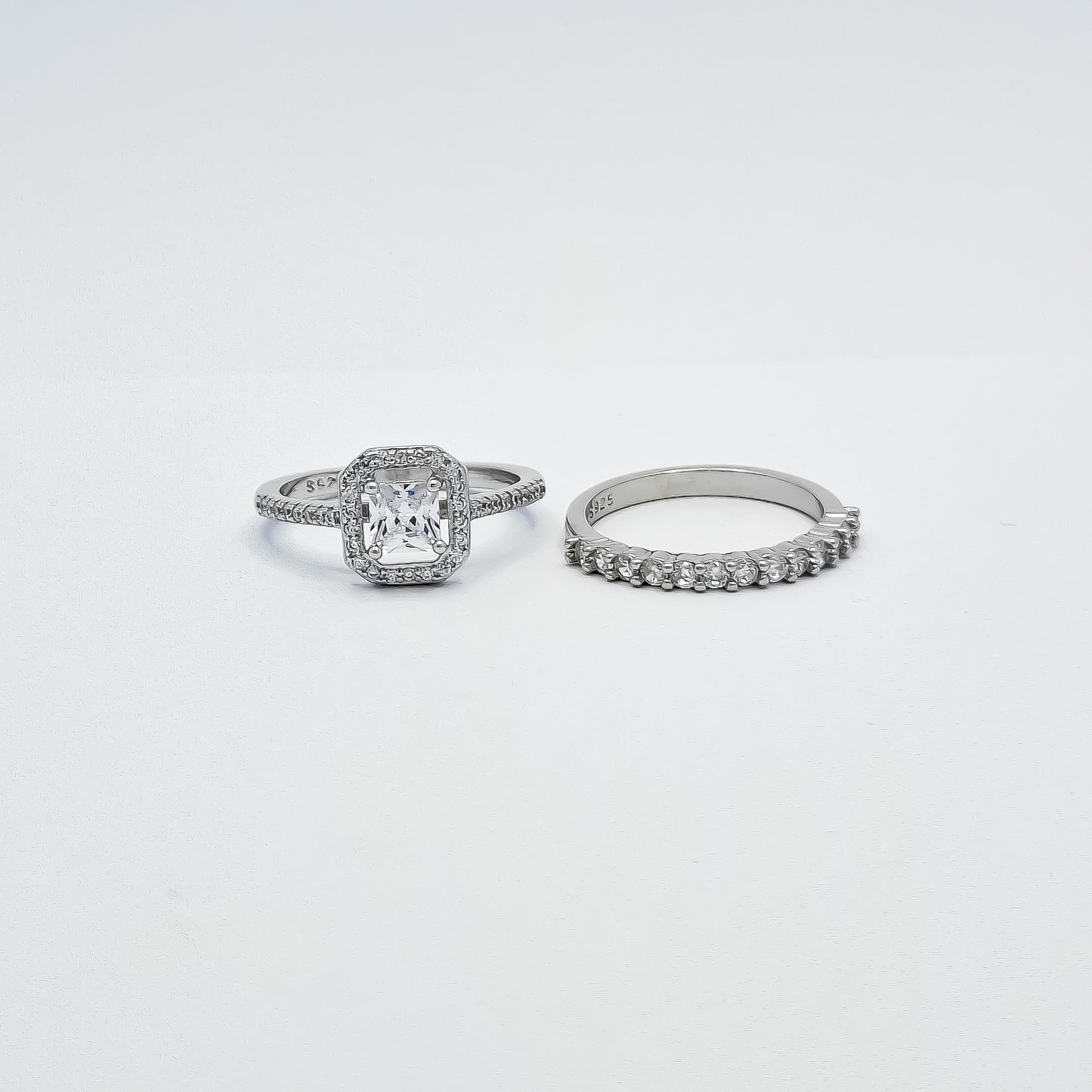 Anillo Alianza Zirconia