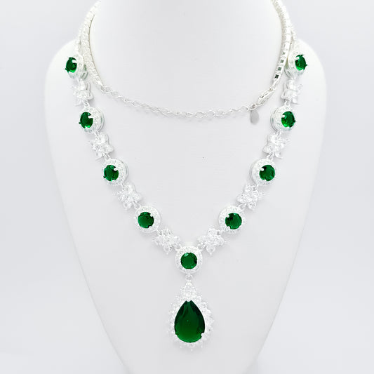 Collar Zirconias Verde