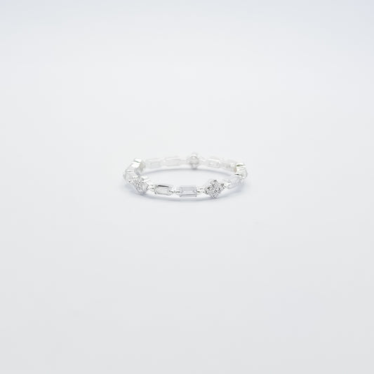 Anillo Florecita Blanca Zirconia