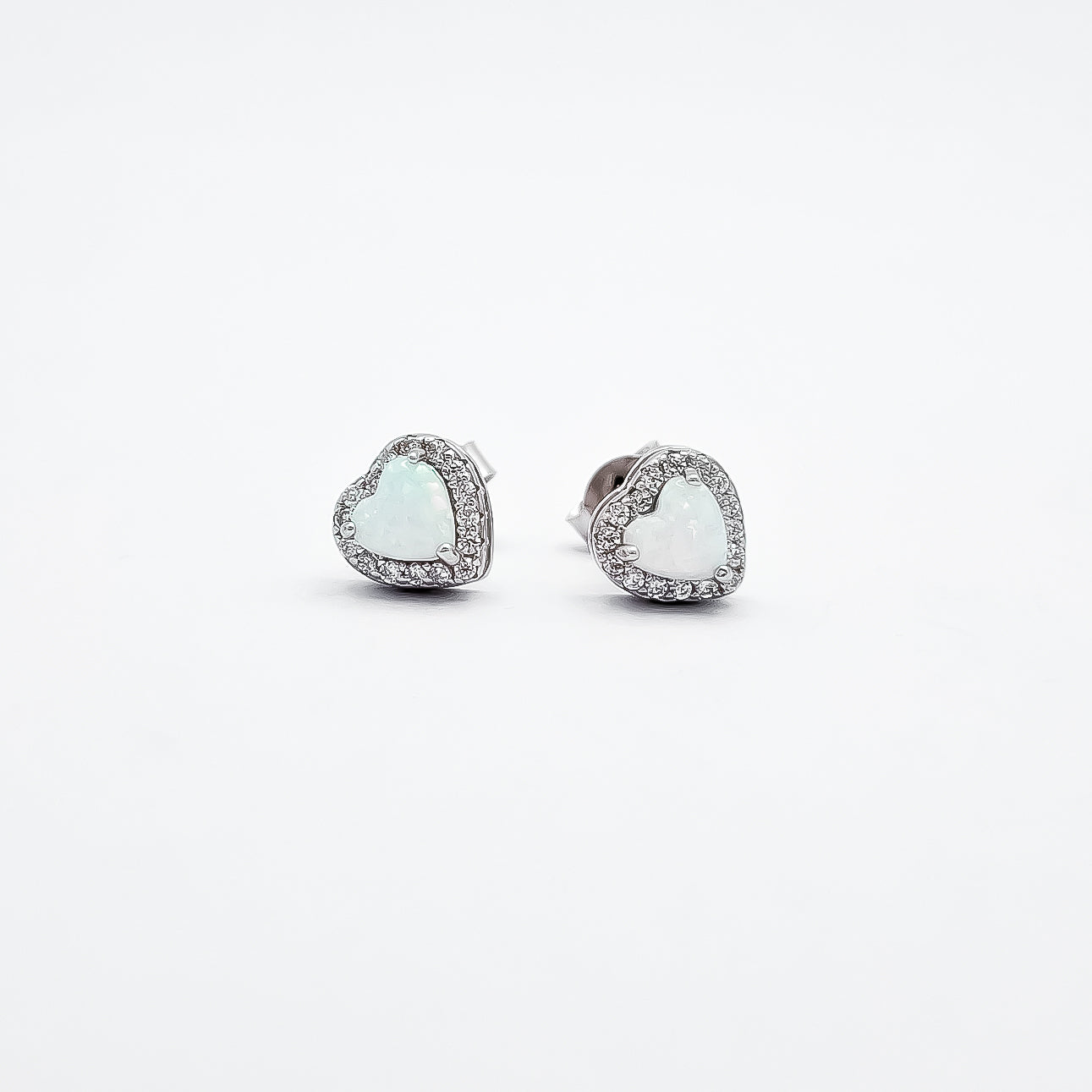 Arete Opalo Corazoncito