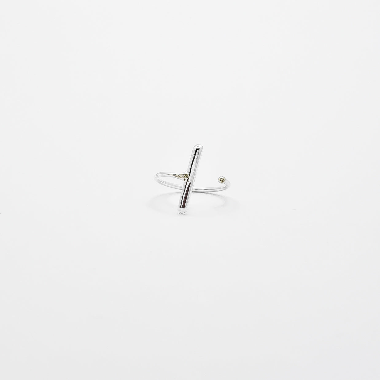 Pearcing T Aro