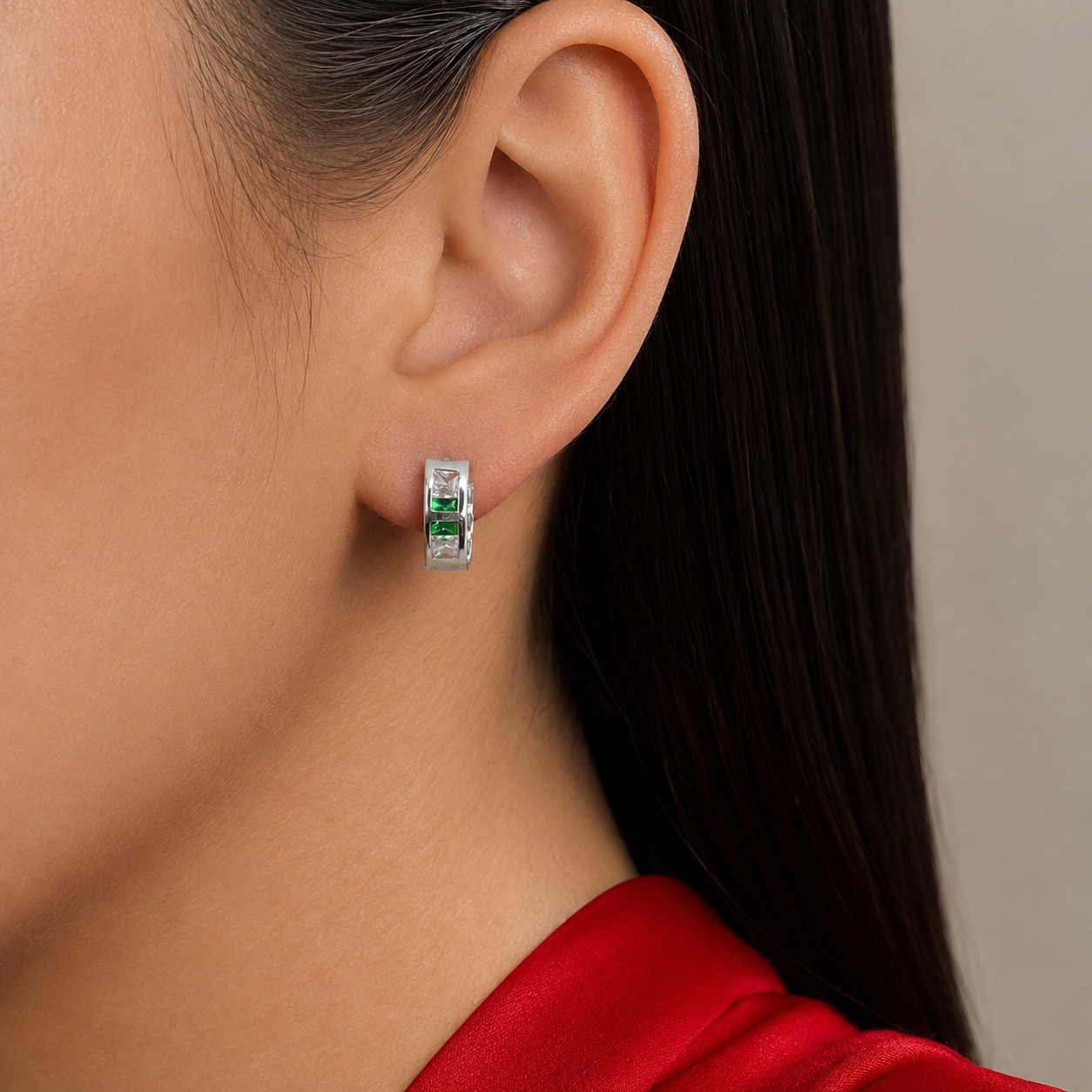 Hugguies Zirconia Verde Plata Ley 925