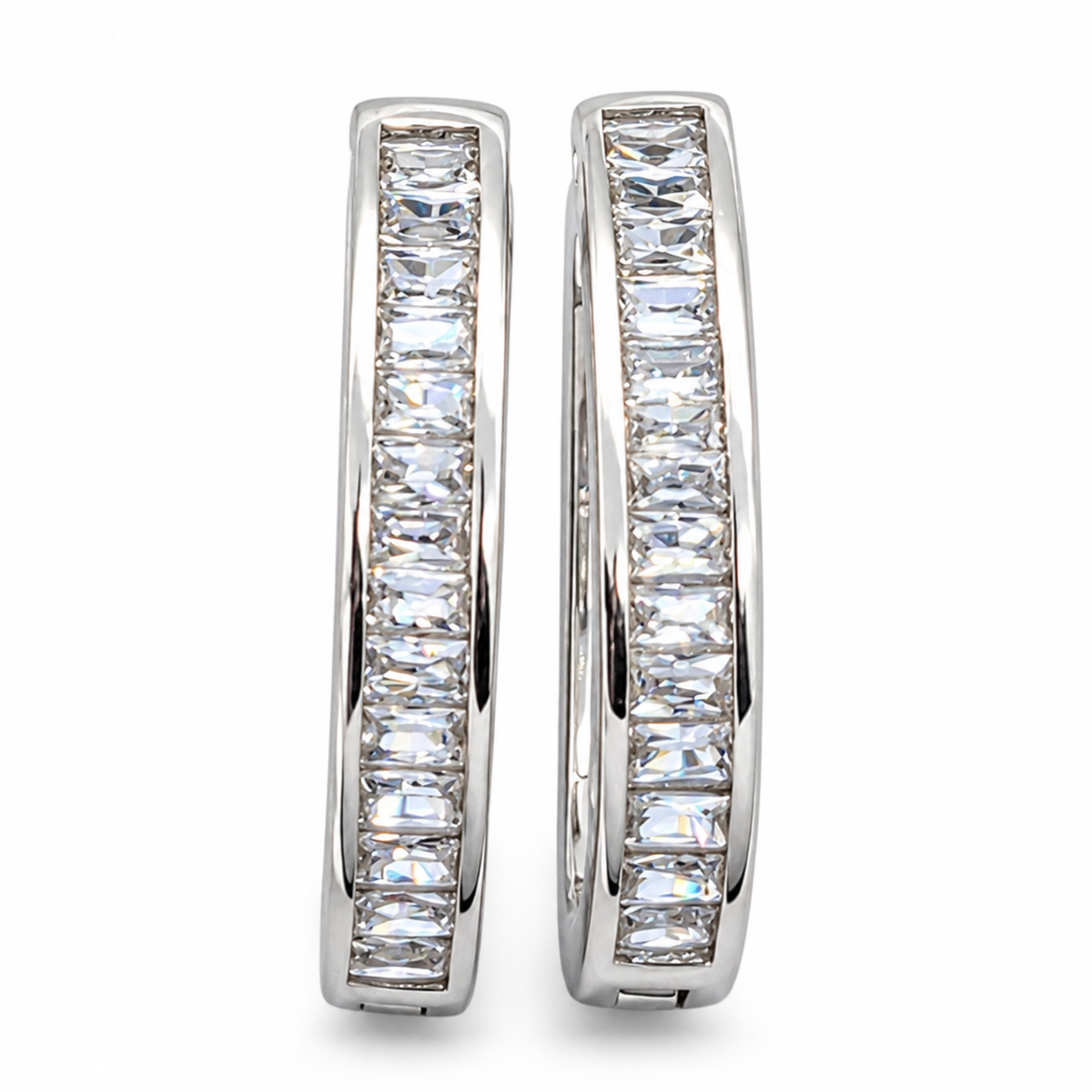 Hugguies Zirconias Plata Ley 925
