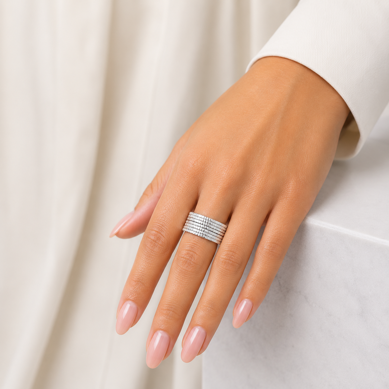Anillo Semanario Rayado Plata Ley 925