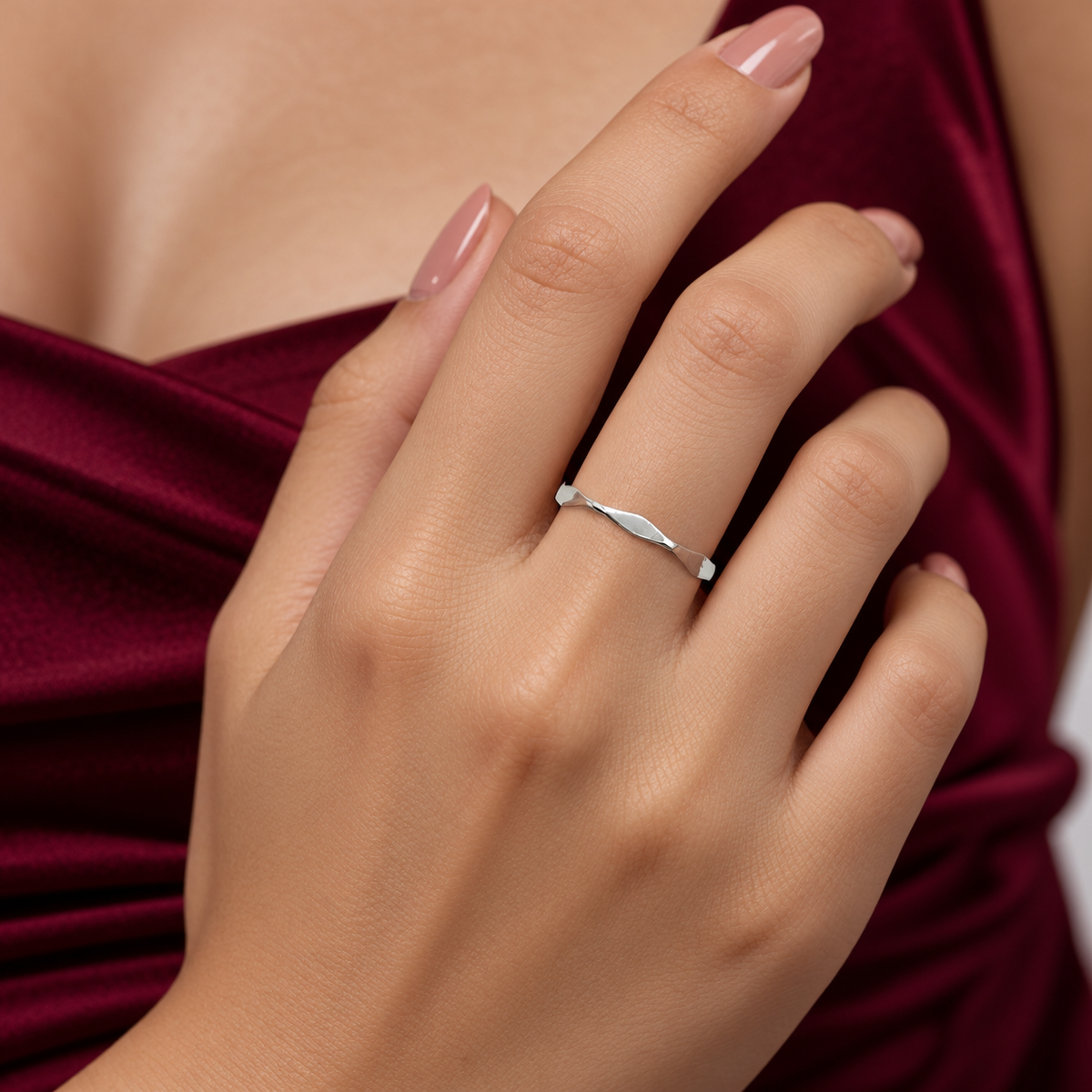 Anillo Martillado Plata Ley 925