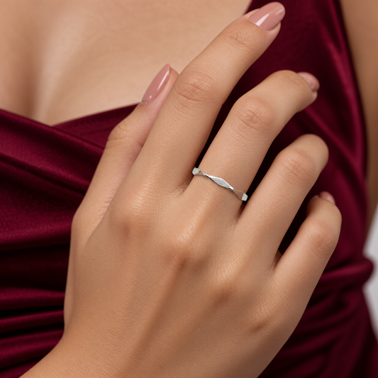 Anillo Martillado Plata Ley 925