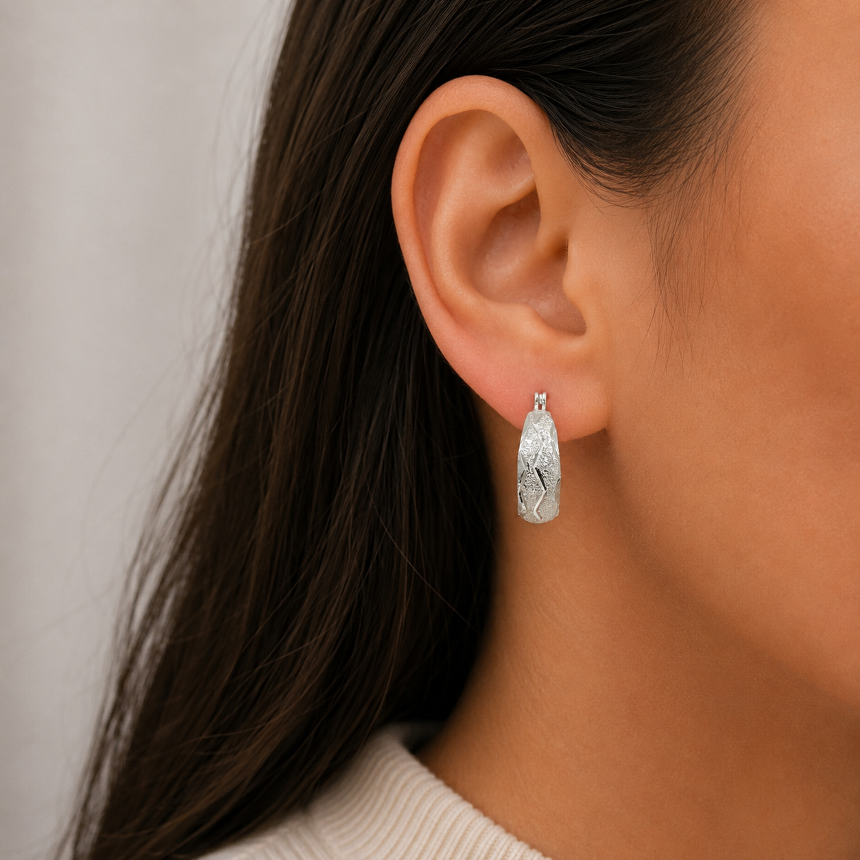 Arracada Linea Diamantada Plata Ley 925