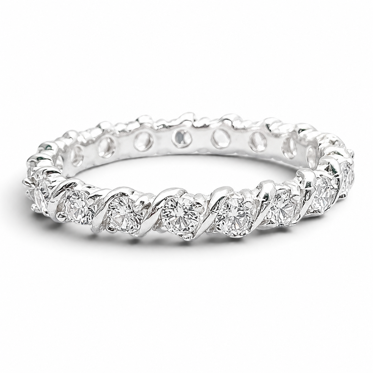 Anillo Zirconias