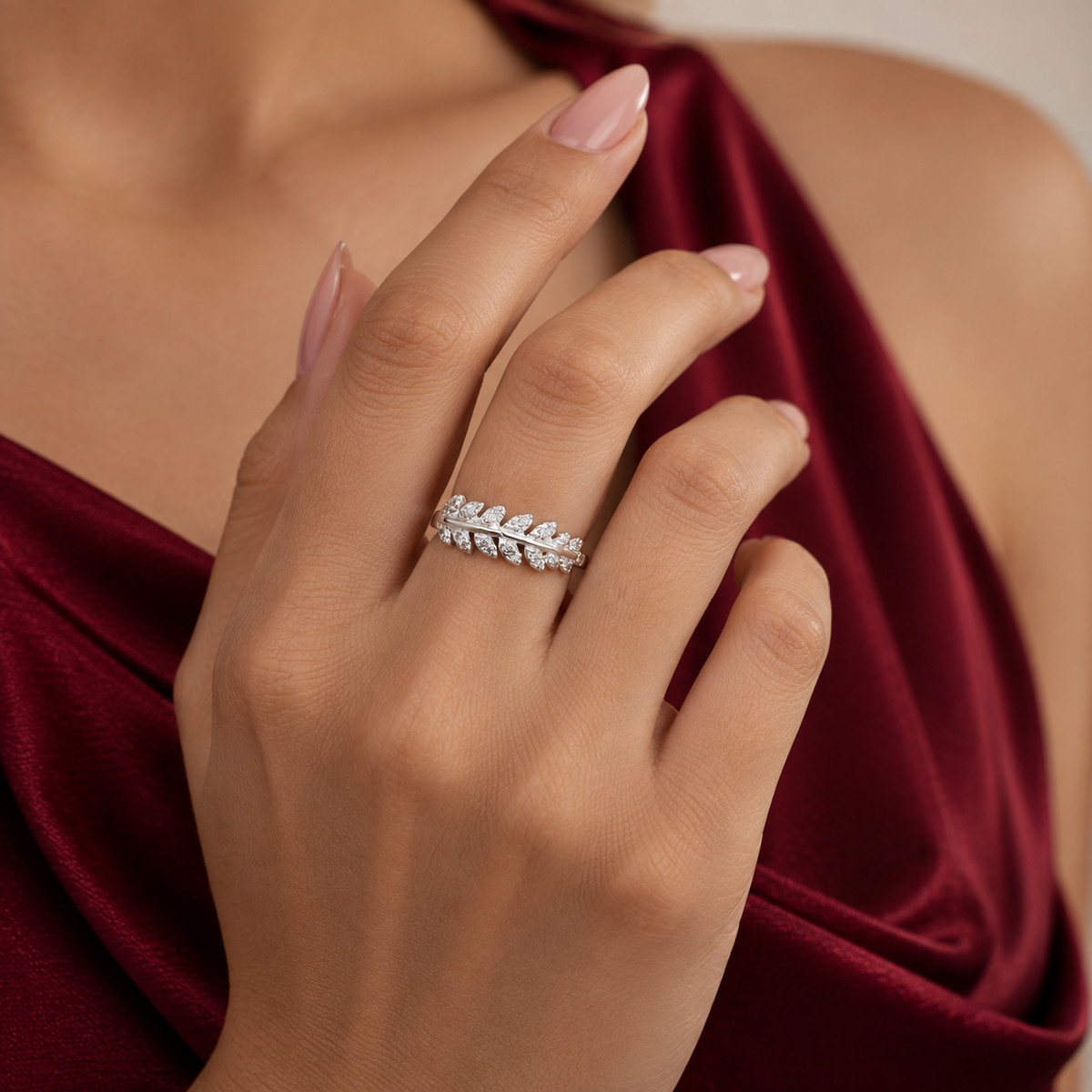Anillo Hojitas Blanco Plata Ley 925