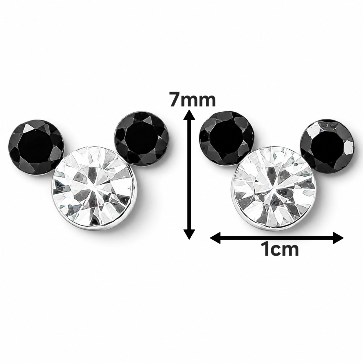 Broquel Mickey Blanco Negro Plata Ley 925