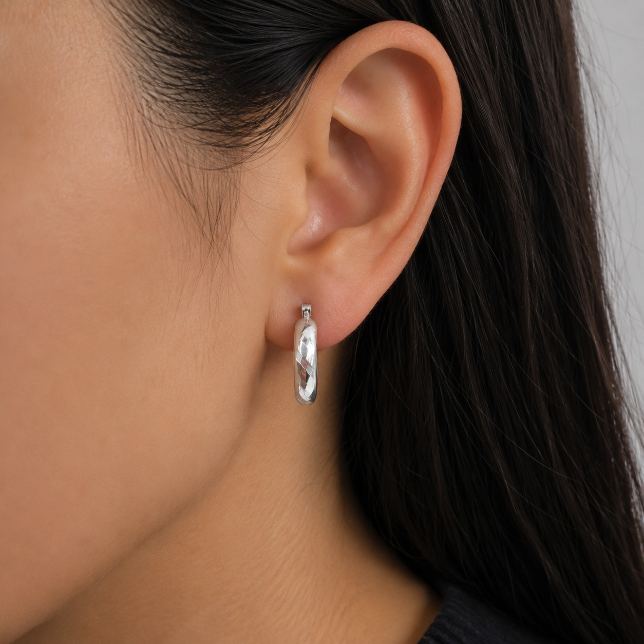 Arracada Linea Diamantada Plata Ley 925