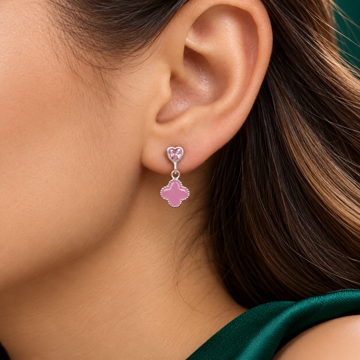 Broquel Trebol Rosa Plata Ley 925